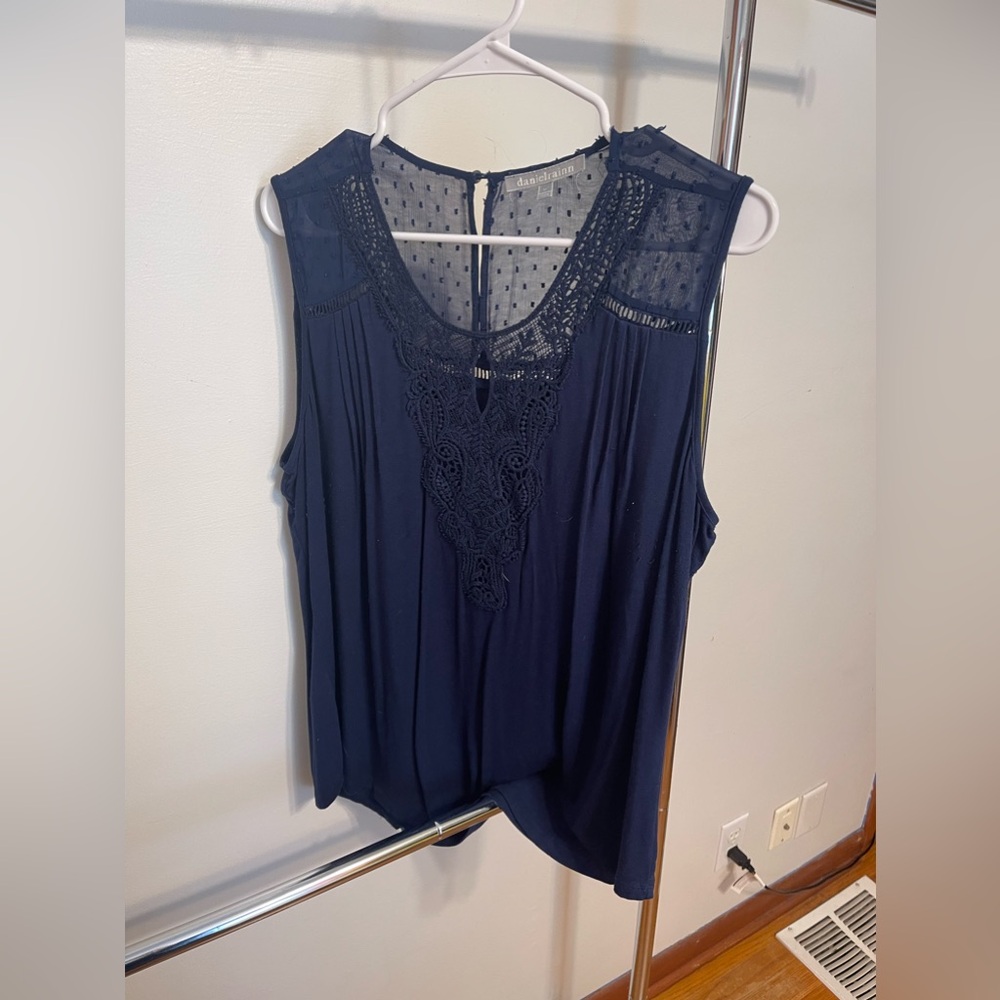 Daniel rainn blouse, sleeveless blouse, navy blue blouse, size xl, used